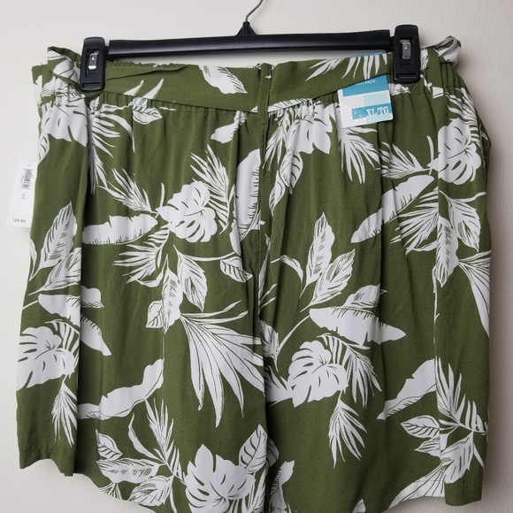 Skort - Picture 3 of 4